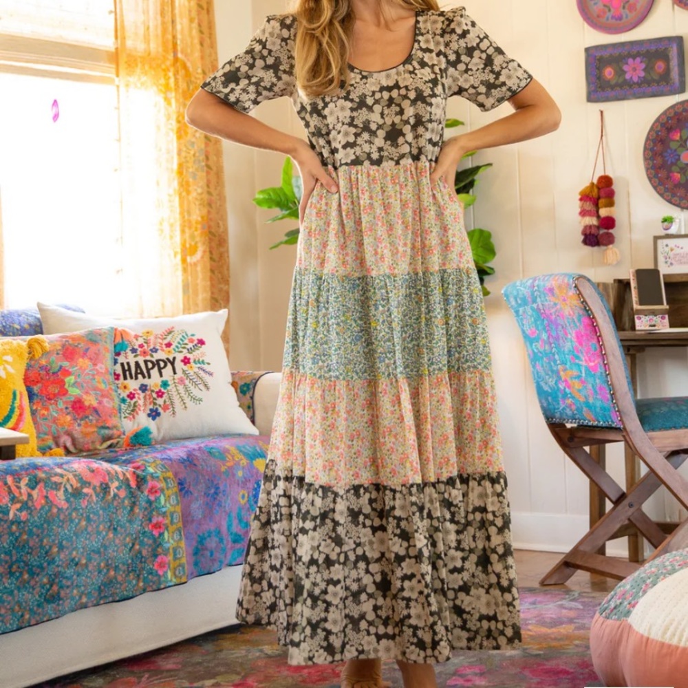 NEW bohemian floral tiered maxi dress w/lace trim - Picture 7 of 11